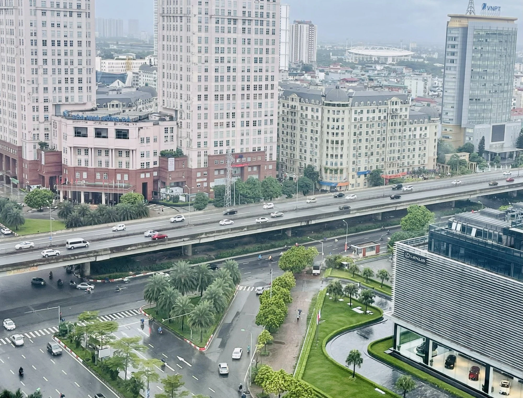 Nắm bắt thời cơ chuyển mình, nhà đầu tư mạnh tay rót vốn vào BĐS TP.HCM 2 ngocanhrealty com 1